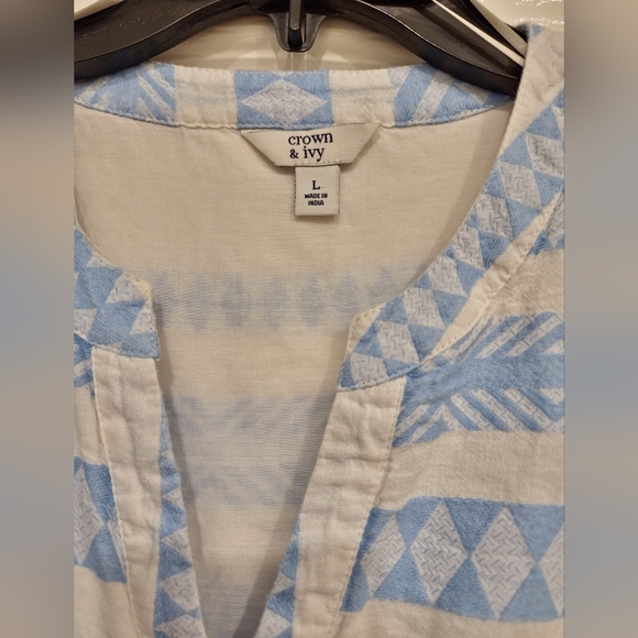 Crown & Ivy Shirt - Picture 2 of 2